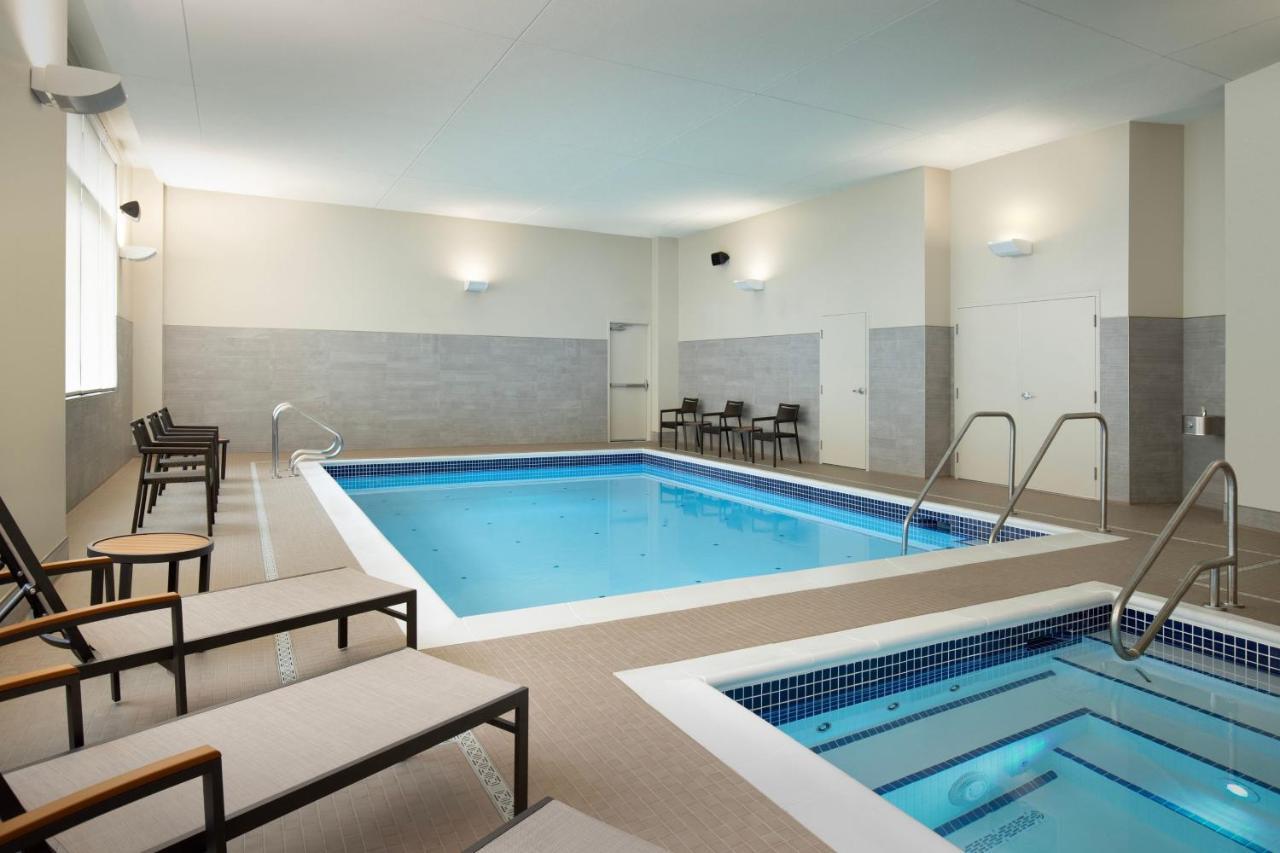 Courtyard By Marriott Nanaimo Hotel ภายนอก รูปภาพ